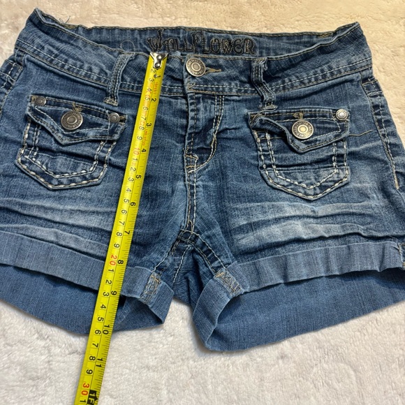 BUNDLE of Wallflower Jean Shorts 3 Size 3 Jrs Blue Denim Short Shorts Trio Set - Picture 5 of 16